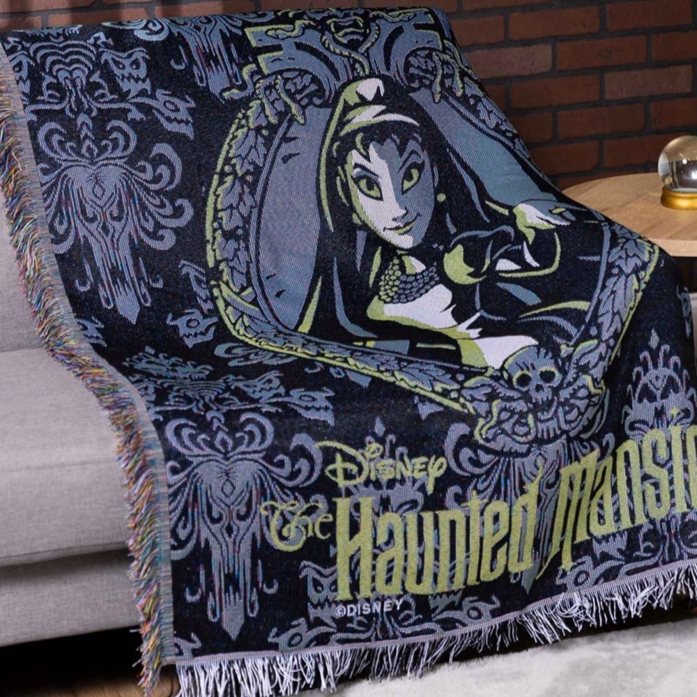 Disney Haunted Mansion Haunted Frame Tapestry Blanket Throw